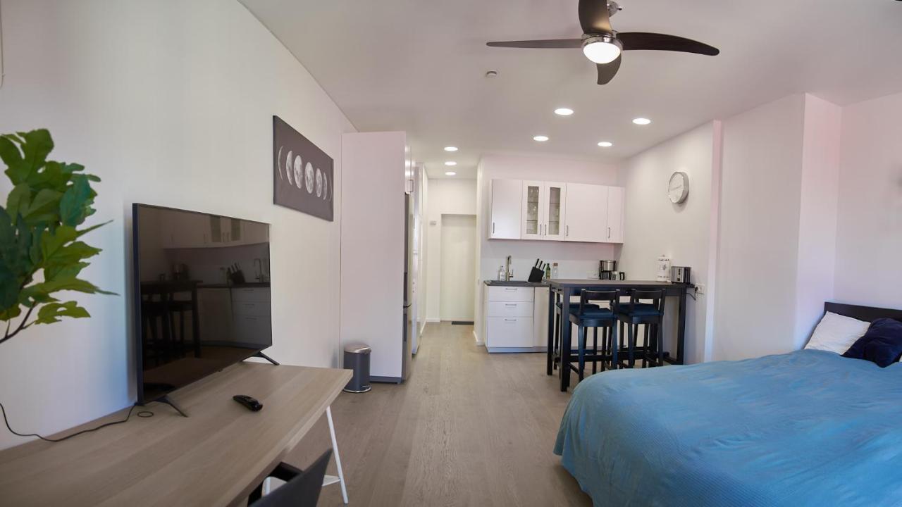 Studio Apartment In The Heart Of Riga Old Town Extérieur photo