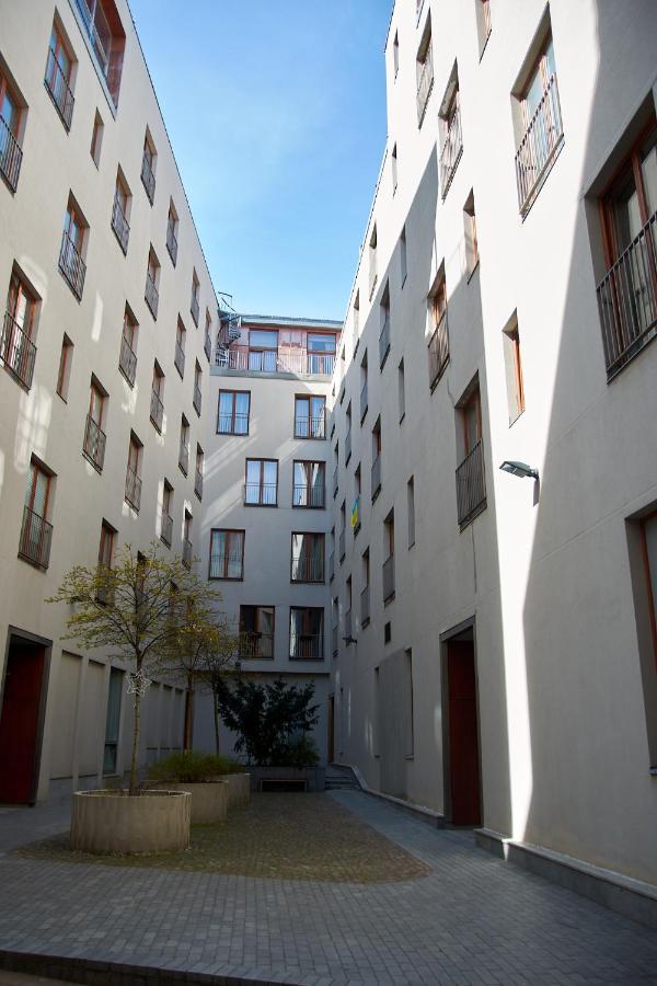 Studio Apartment In The Heart Of Riga Old Town Extérieur photo